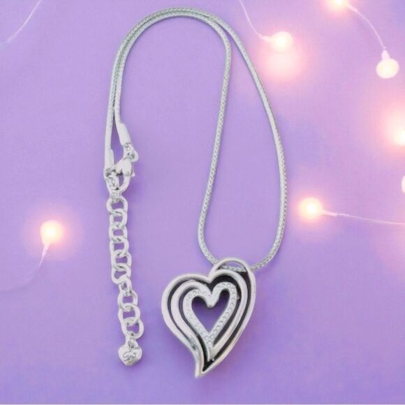 EUC Brighton Infinity Heart Reversible Necklace Silver Crystal - Picture 8 of 8